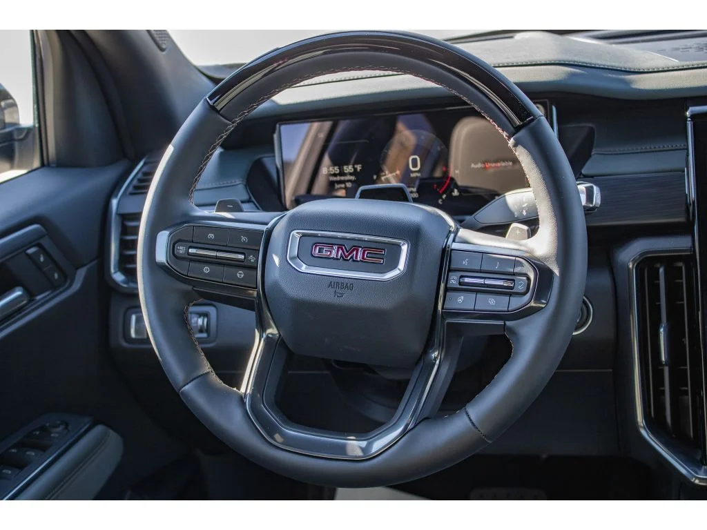 New 2026 RIVERSTONE METALLIC GMC AWD AT4 image 38