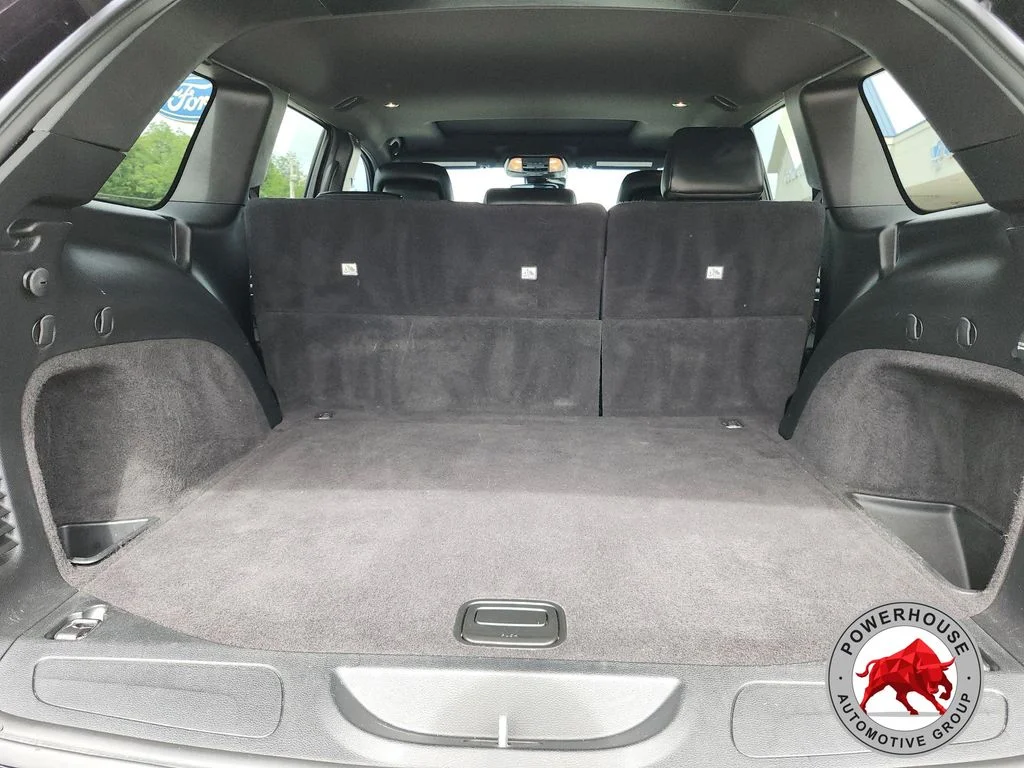 Used 2020 Black Jeep Altitude image 13