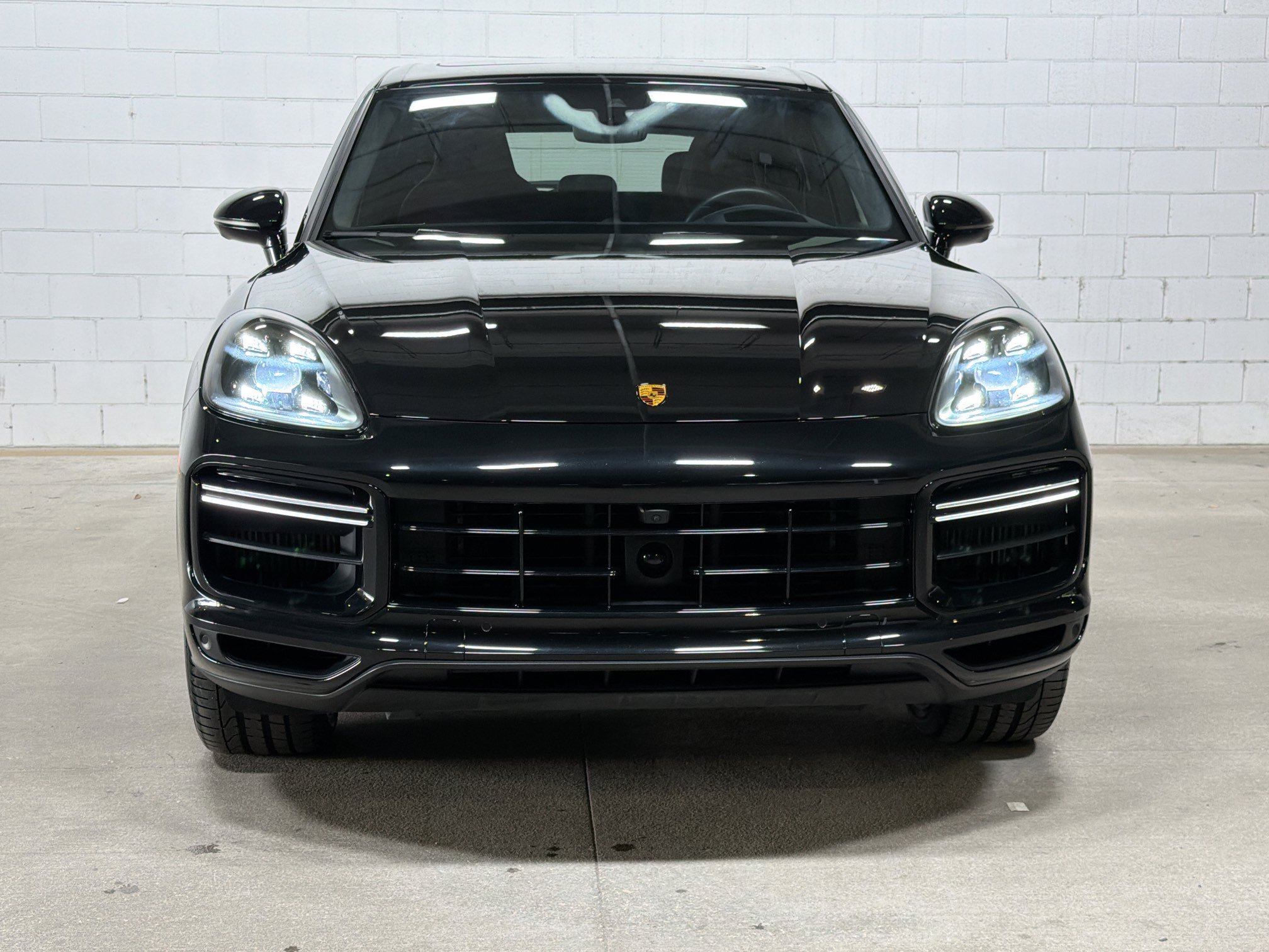 Certified Used 2023 Chromite Black Metallic Porsche Turbo image 9