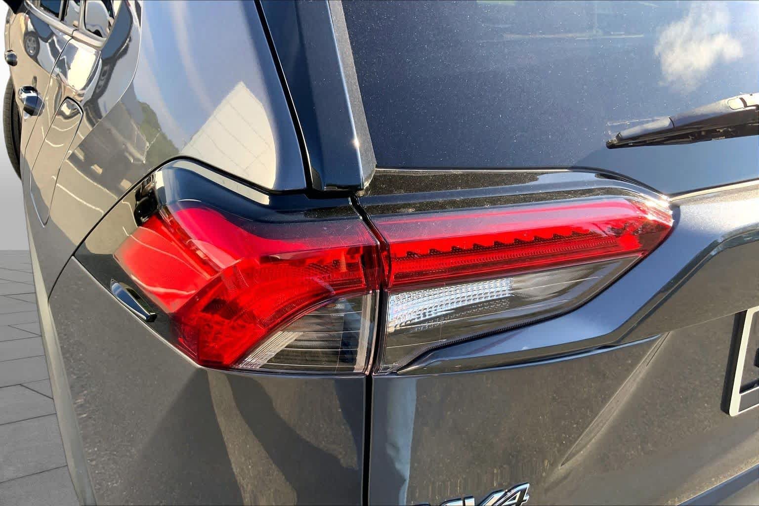 Used 2022 Magnetic Gray Metallic Toyota Hybrid XLE image 57