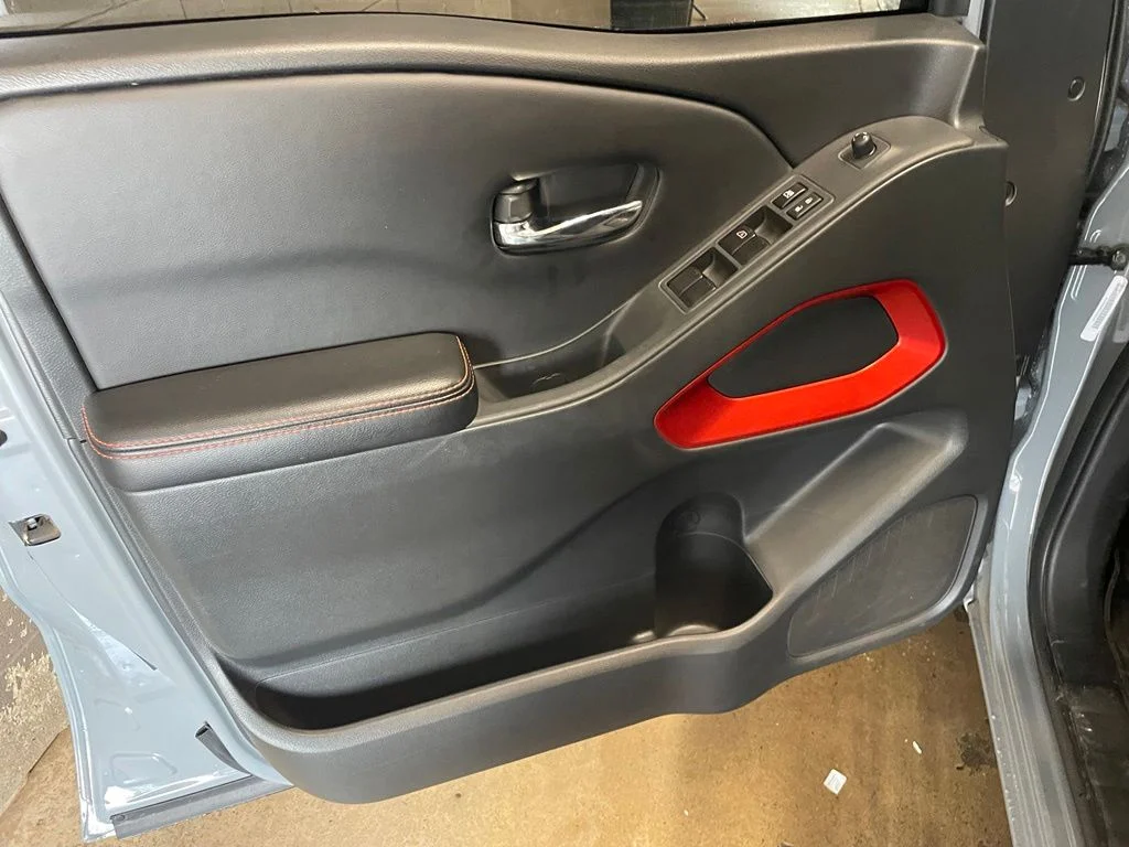 Used 2025 Gray Nissan PRO-X image 9