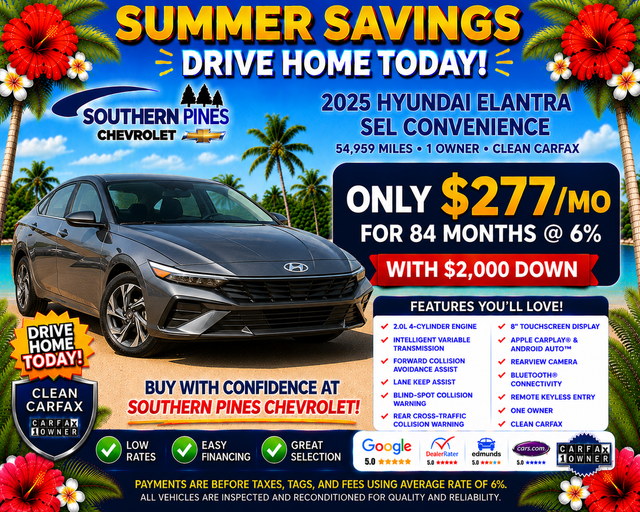 Used 2025 Silver Hyundai SEL Convenience image 5
