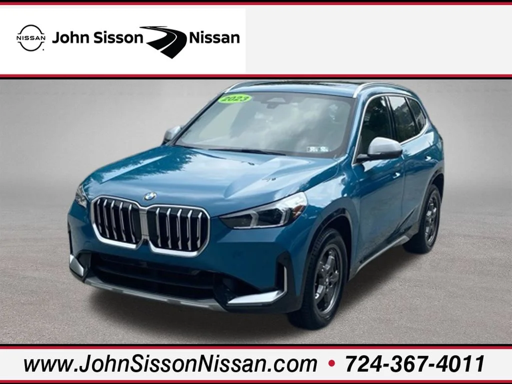Used 2023 Blue BMW xDrive28i image 1