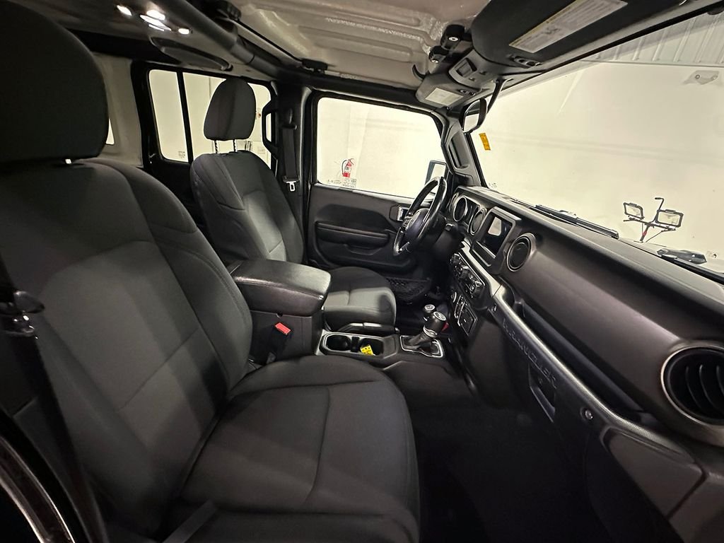 Used 2021 Black Jeep Unlimited Sport S image 24