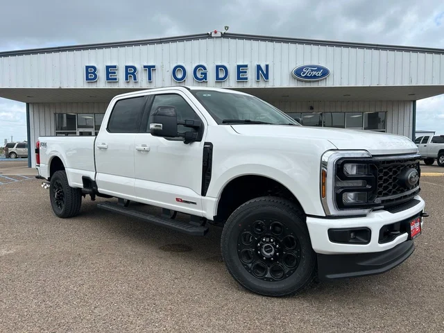 2026 Ford Super Duty F-250® Lariat®