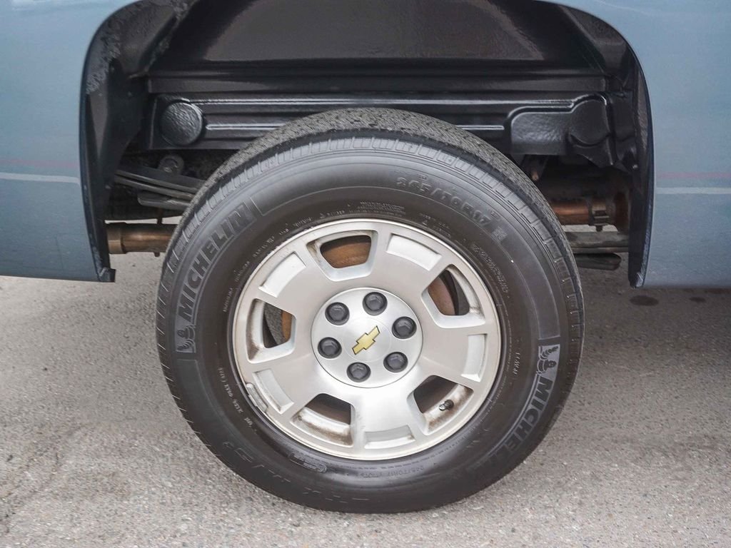 Used 2013 Blue Chevrolet LT image 8