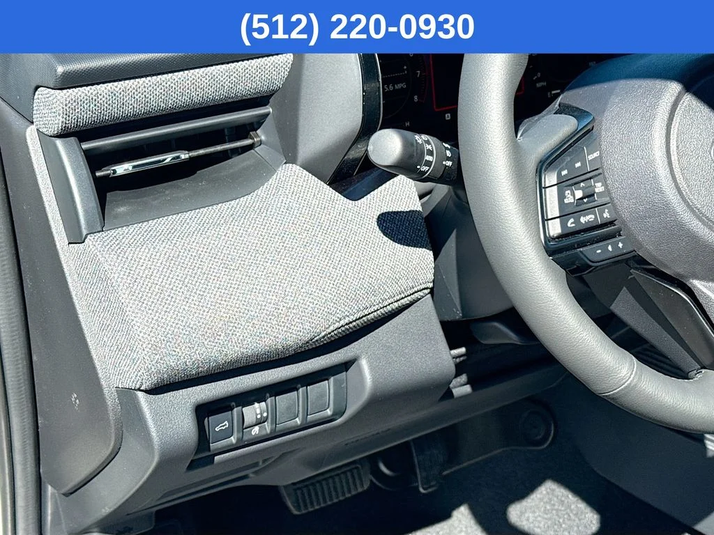 New 2026 CRYSTAL WHITE PEARL Subaru Limited image 11
