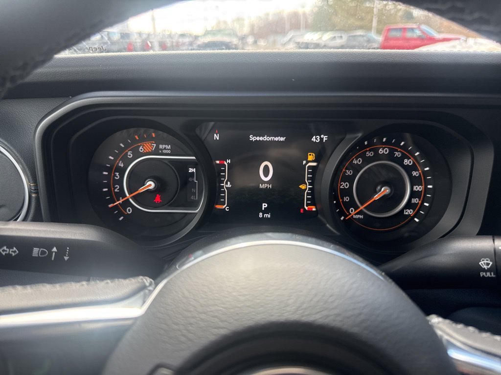 2025 Jeep Wrangler 4-Door Sahara - Photo 12