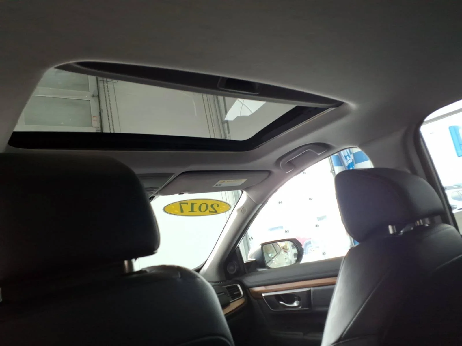 Used 2017 White Honda EX-L image 15