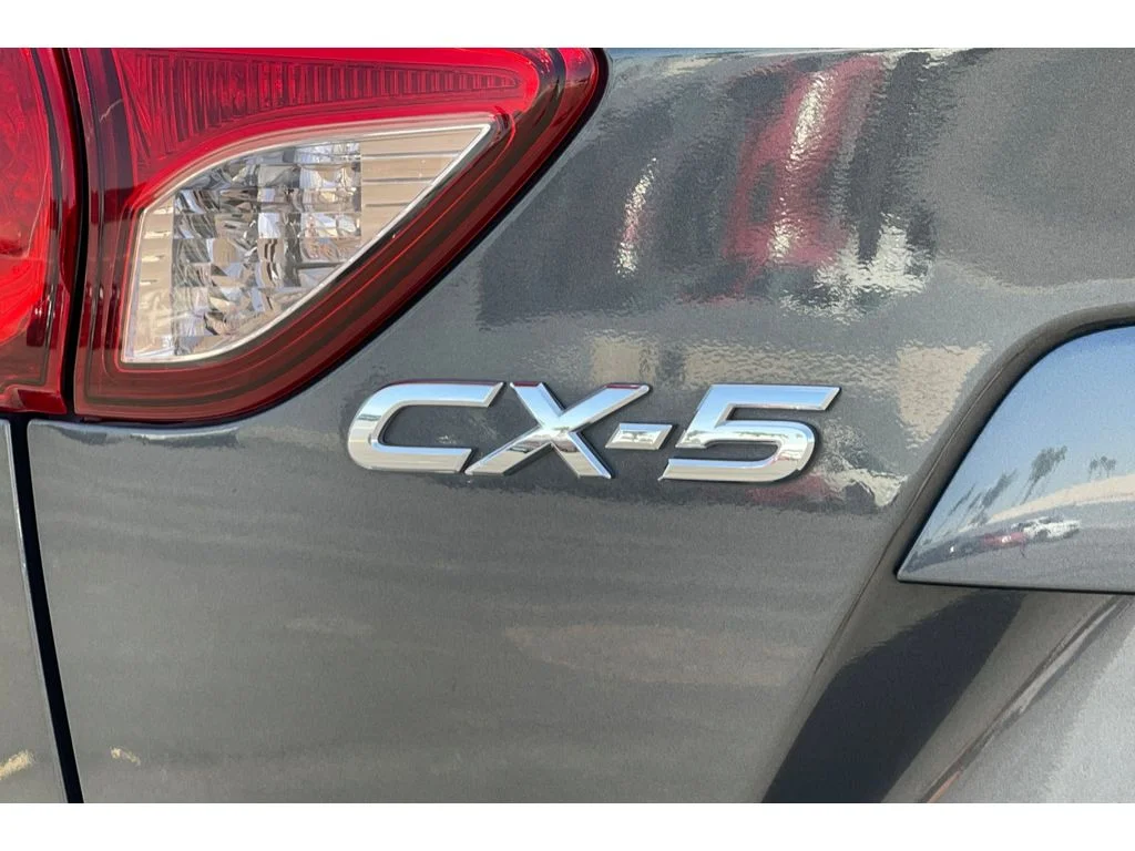 Used 2016 Meteor Gray Mica Mazda Touring image 18