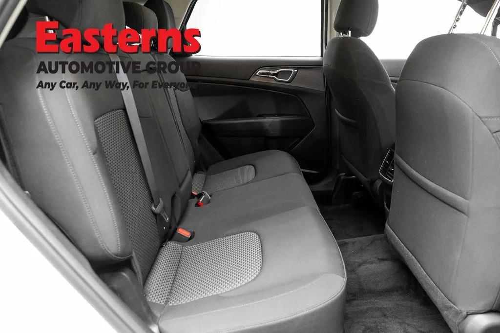 Used 2023 White Kia LX image 23