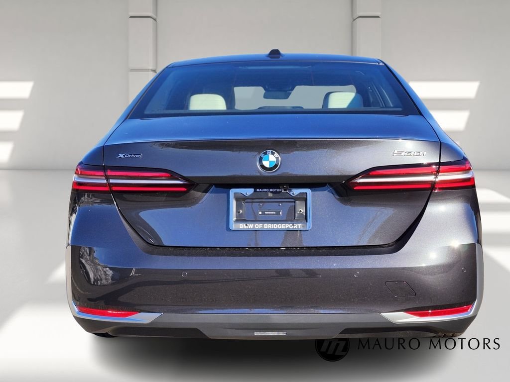 Used 2026 Gray BMW 530i xDrive image 4