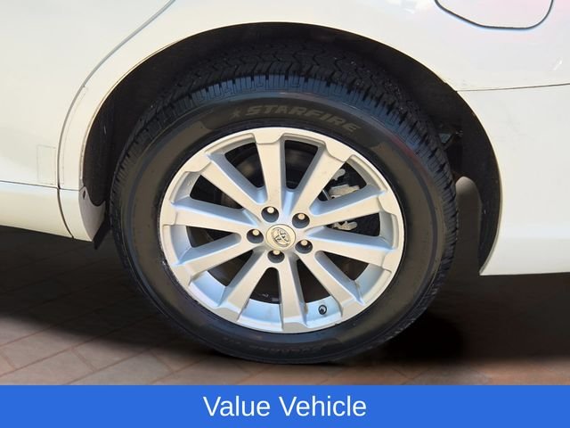 Used 2010 Blizzard Pearl Toyota Base image 20