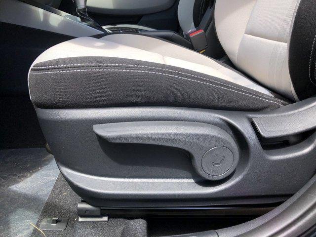 New 2026 Black,Onyx Hyundai SEL image 18