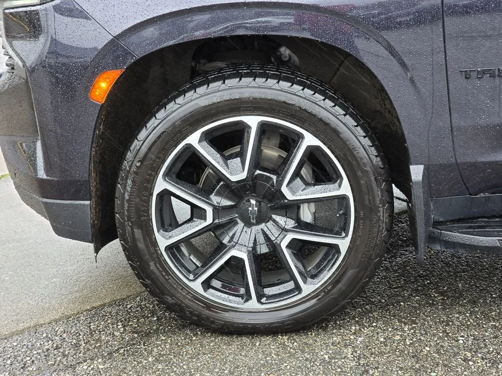 Used 2022 Dark Ash Metallic Chevrolet RST image 9