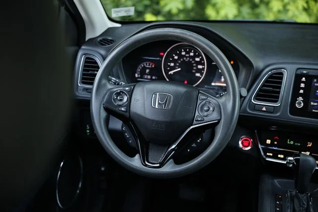 Used 2021 Aegean Blue Metallic Honda EX image 27