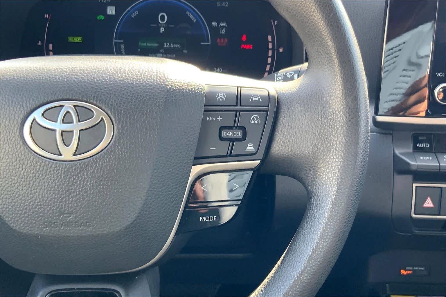 Used 2025 Underground Toyota LE image 25