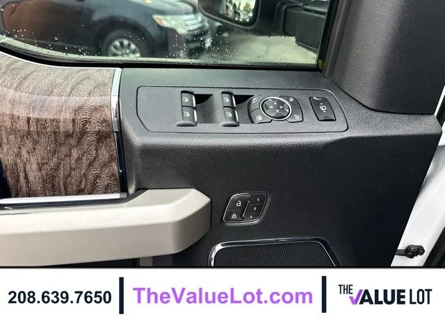 Used 2019 White Ford Lariat image 20