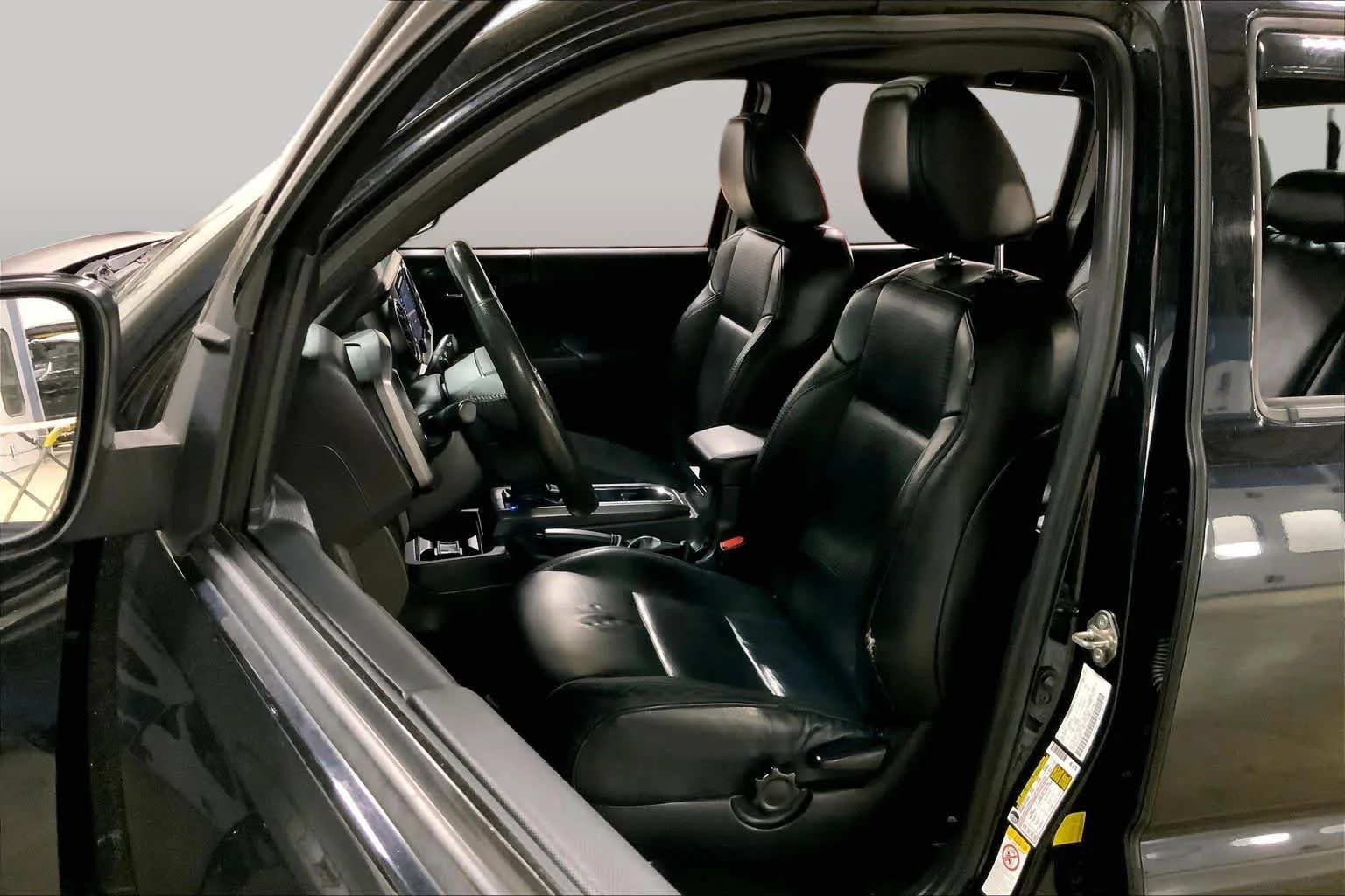 Used 2018 Midnight Black Metallic Toyota TRD Sport image 8
