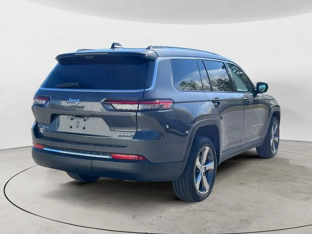 Used 2022 Baltic Gray Metallic Clearcoat Jeep Limited image 5