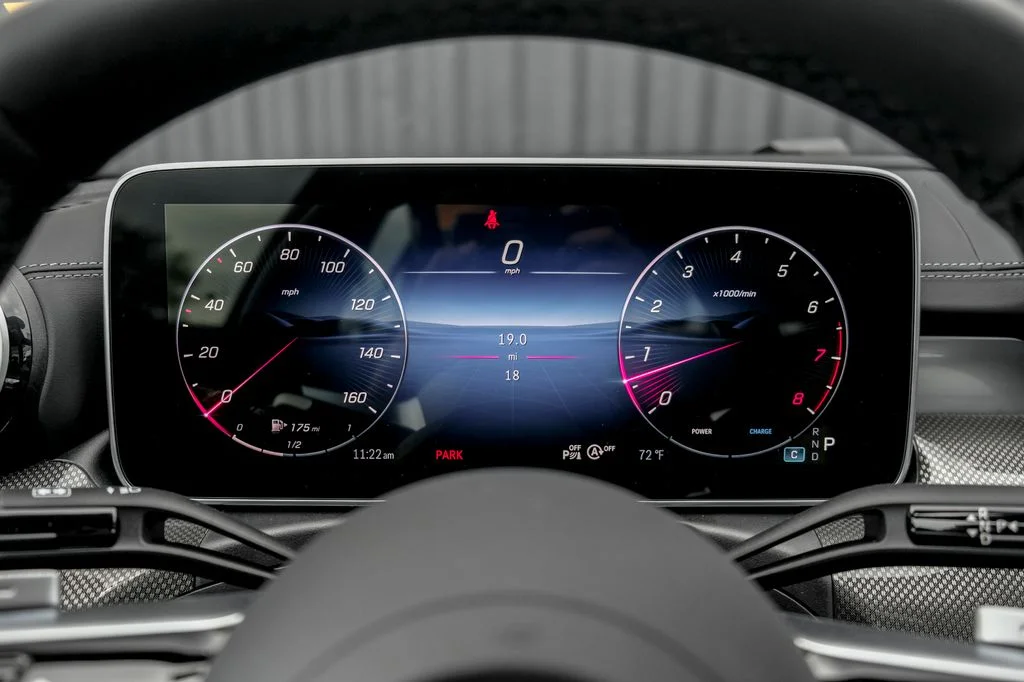 New 2026 Polar White Mercedes-Benz C 300 image 13