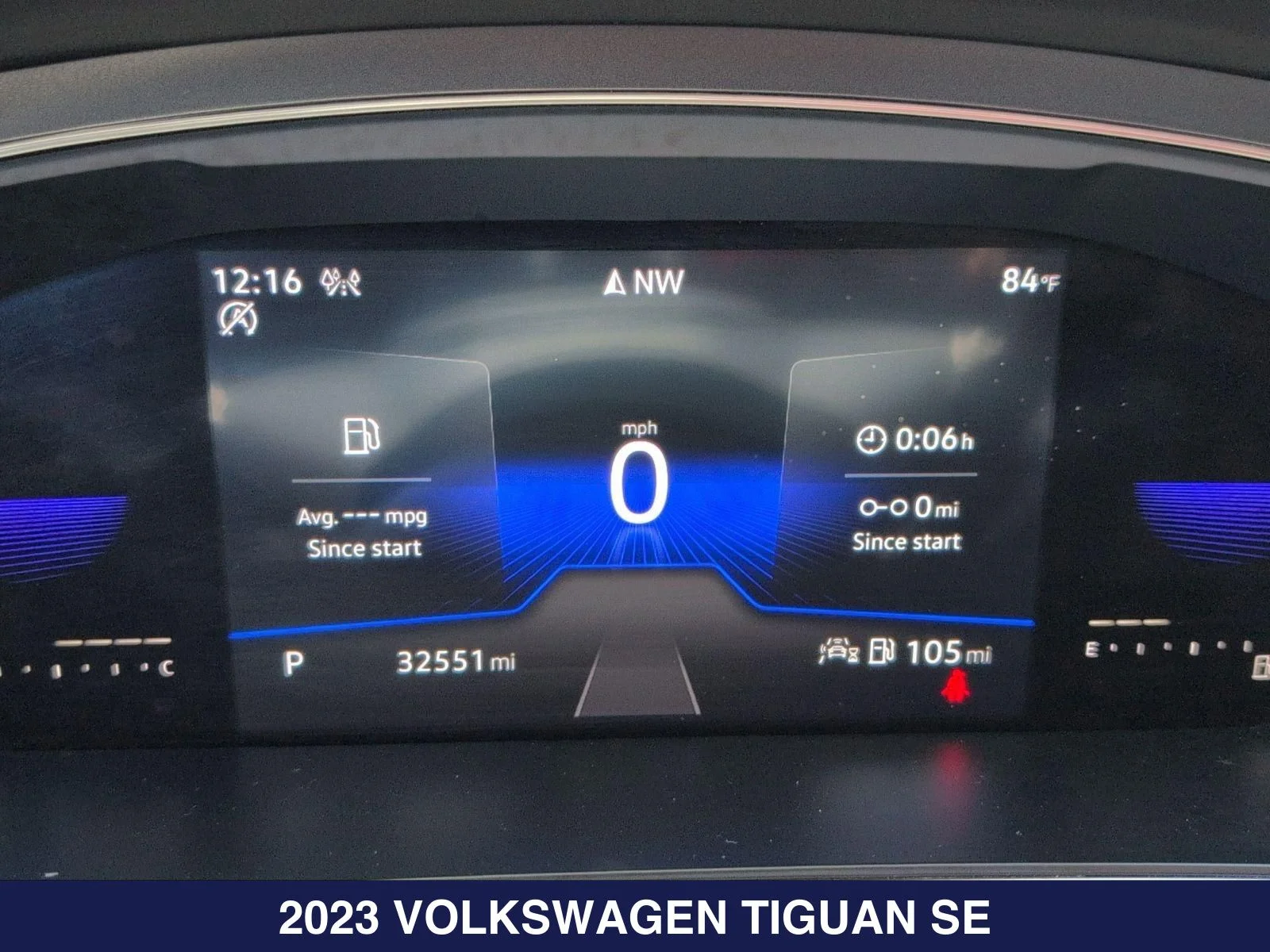 Used 2023 White Volkswagen 2.0T SE image 19