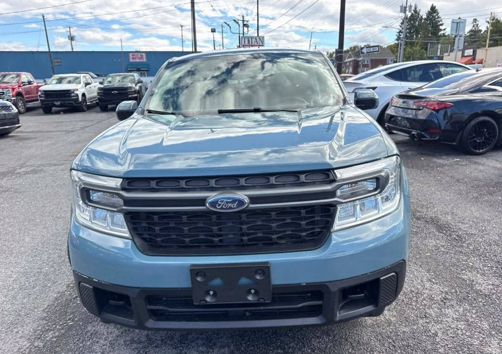 Used 2022 Blue Ford XLT image 2
