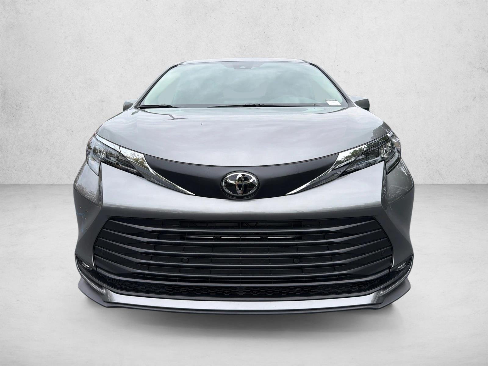 New 2026 Heavy Metal Toyota XLE image 8
