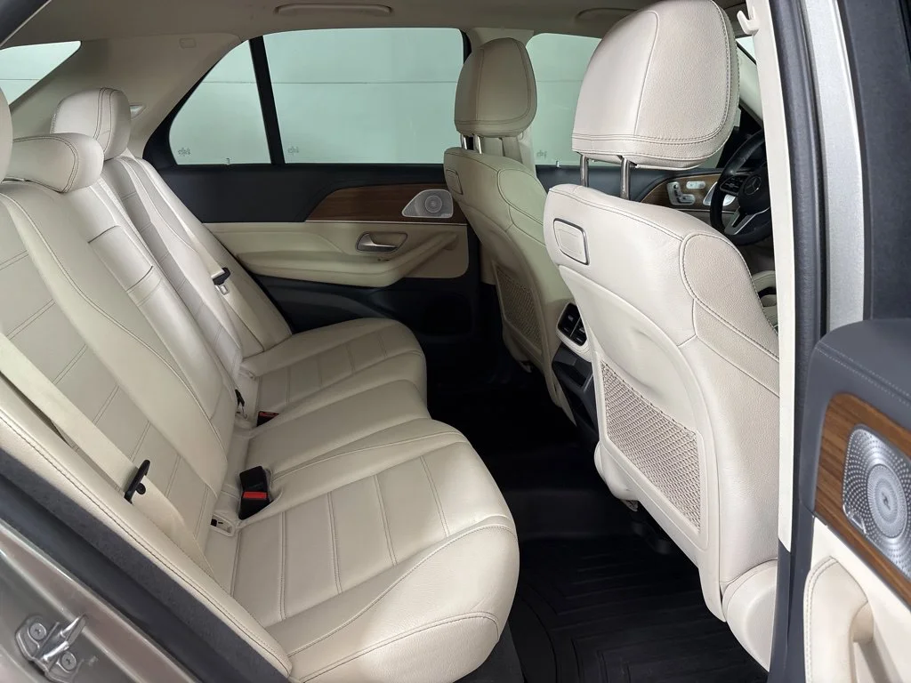 Used 2020 Silver Mercedes-Benz GLE 450 image 21