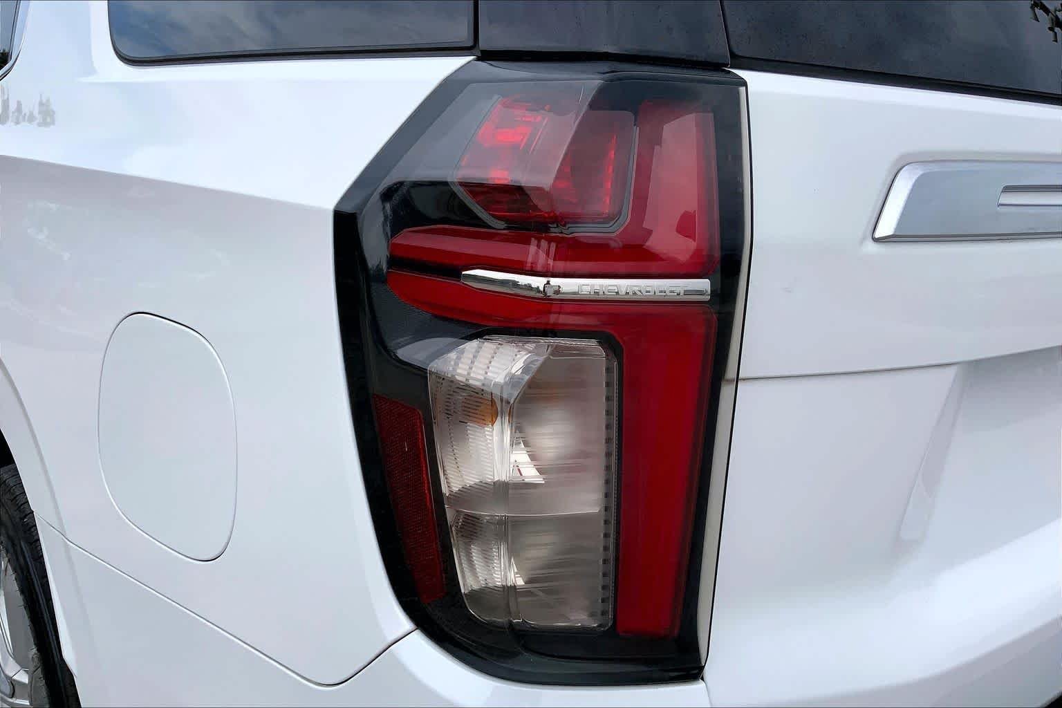Used 2021 Summit White Chevrolet High Country image 28