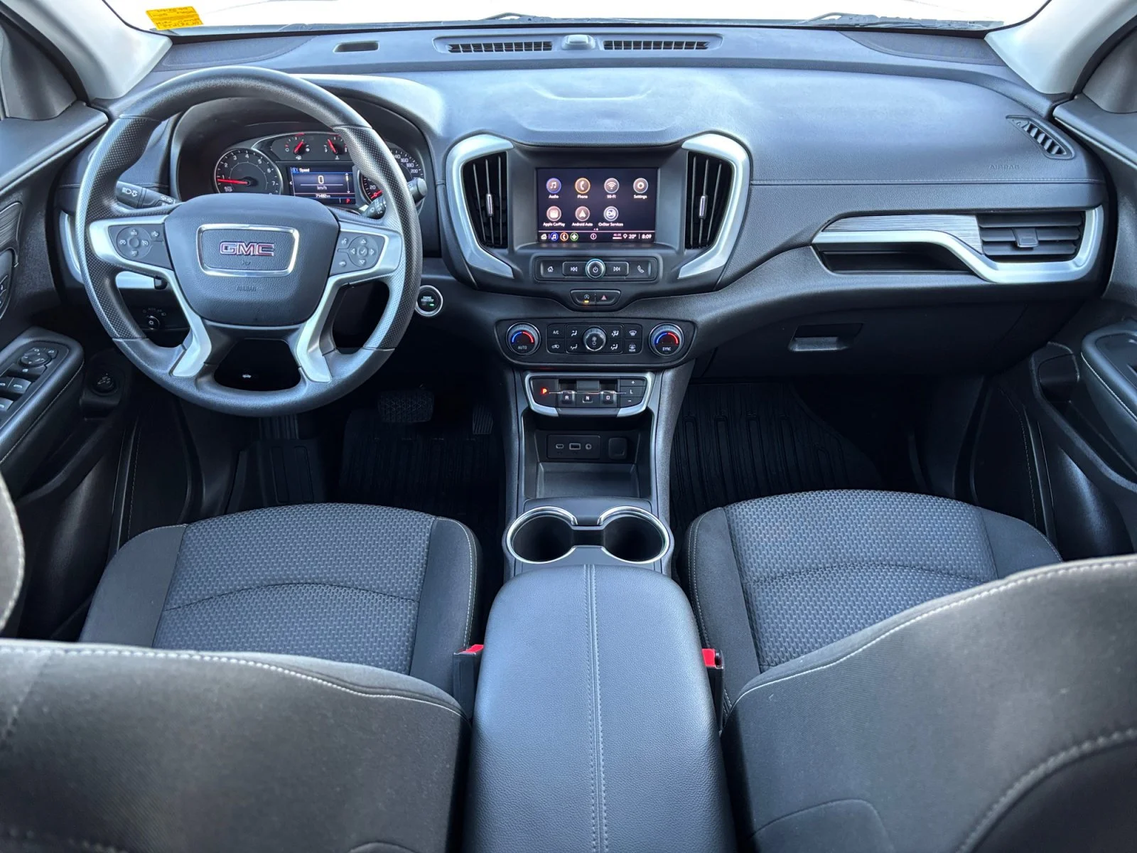 Used 2024 Summit White GMC SLE image 12