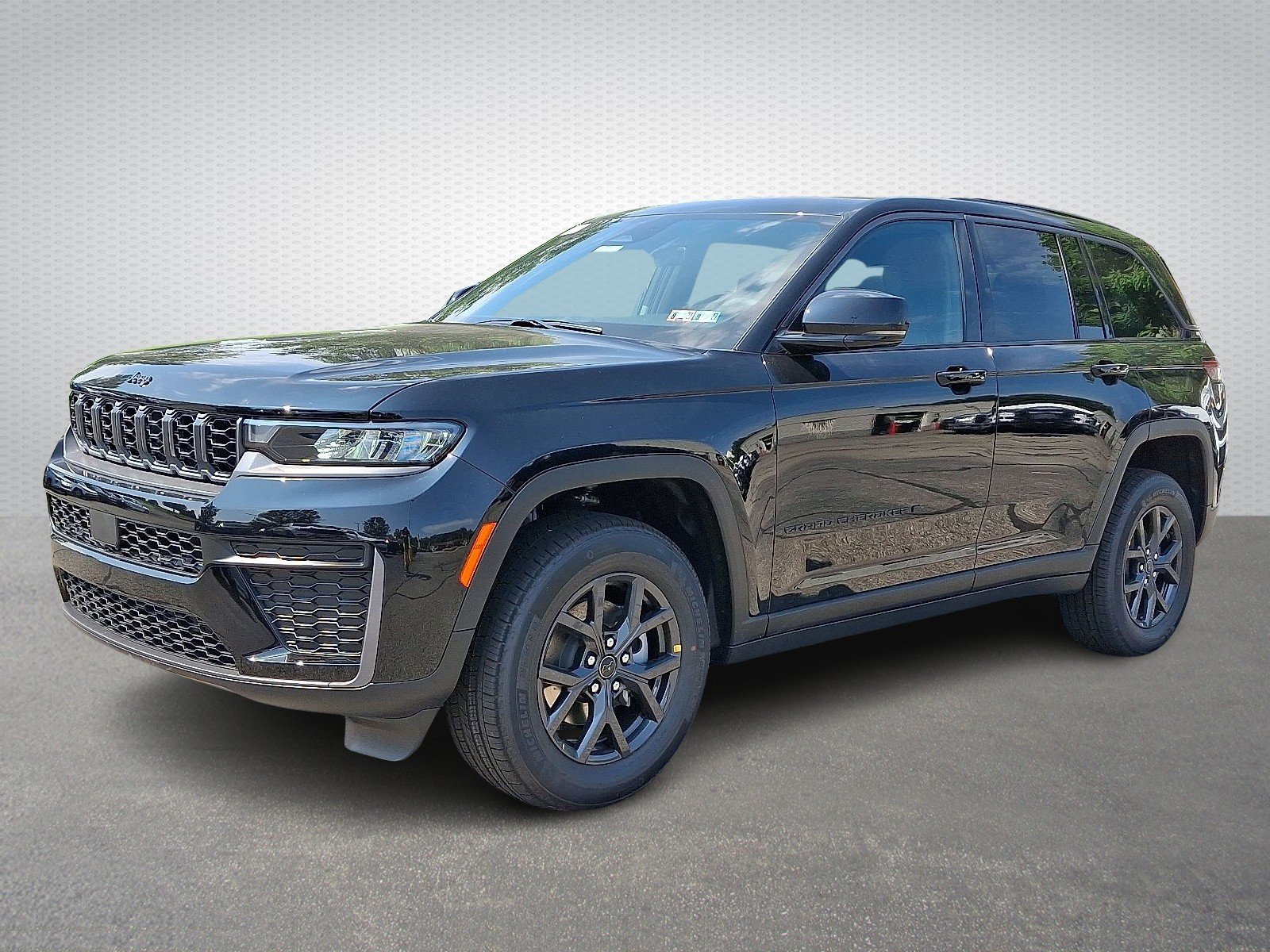 New 2027 High-Gloss Black Paint Jeep Laredo Altitude 4x4 image 2