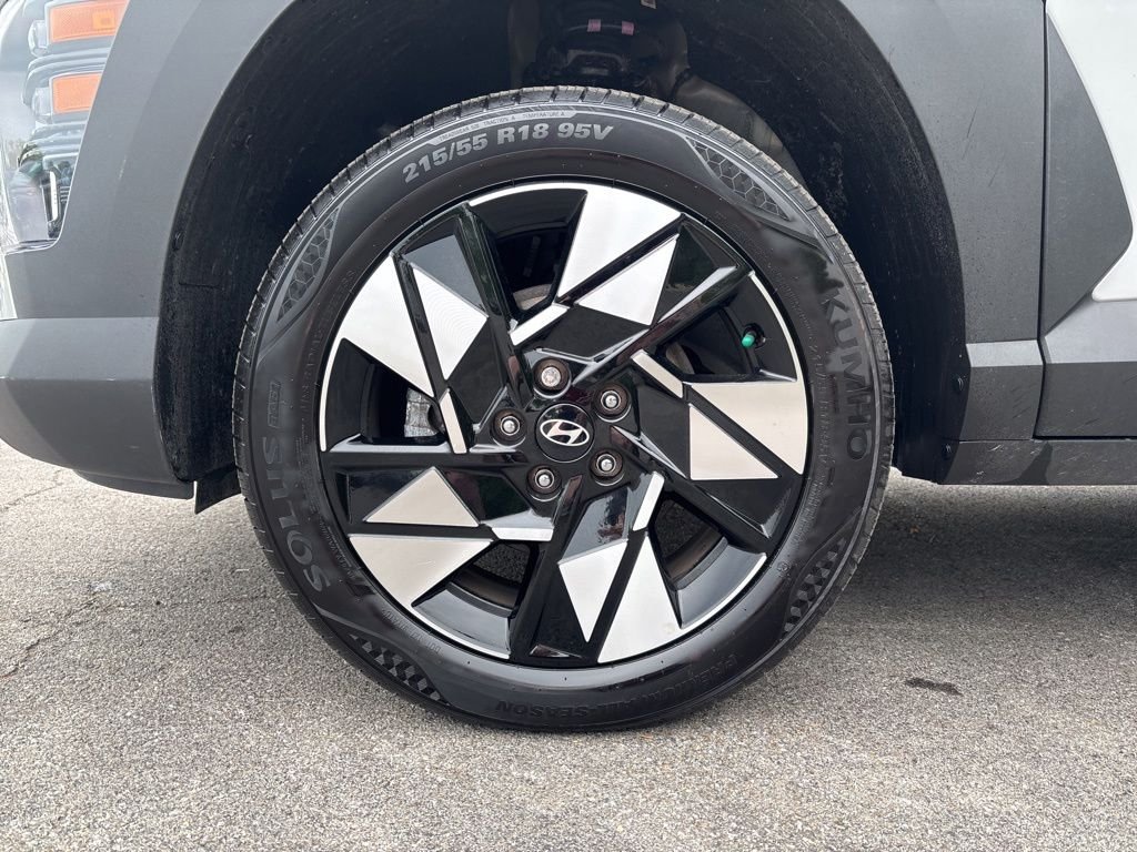 2025 Hyundai Kona SEL Convenience - Photo 9