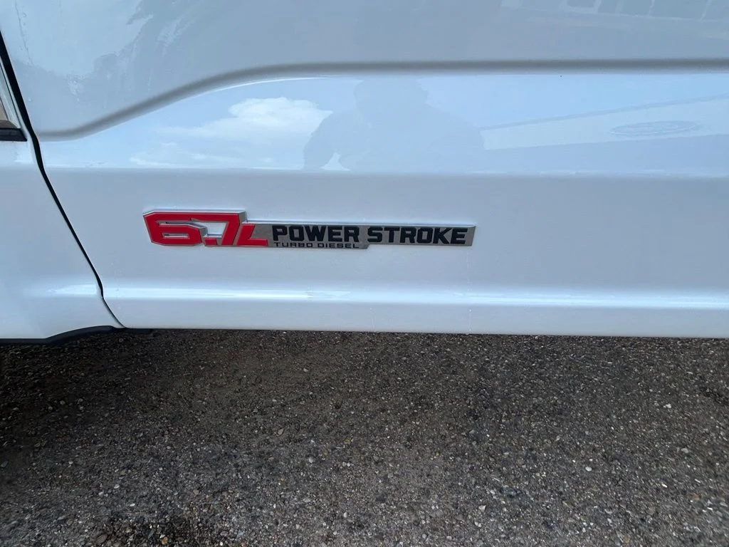 New 2026 Oxford White Ford F-350® XLT image 10