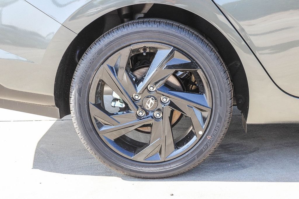 New 2026 Gray Hyundai SEL Sport image 10