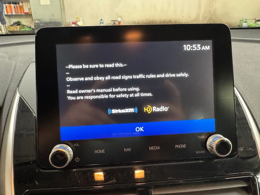 Used 2024 Blue Mitsubishi SE image 21