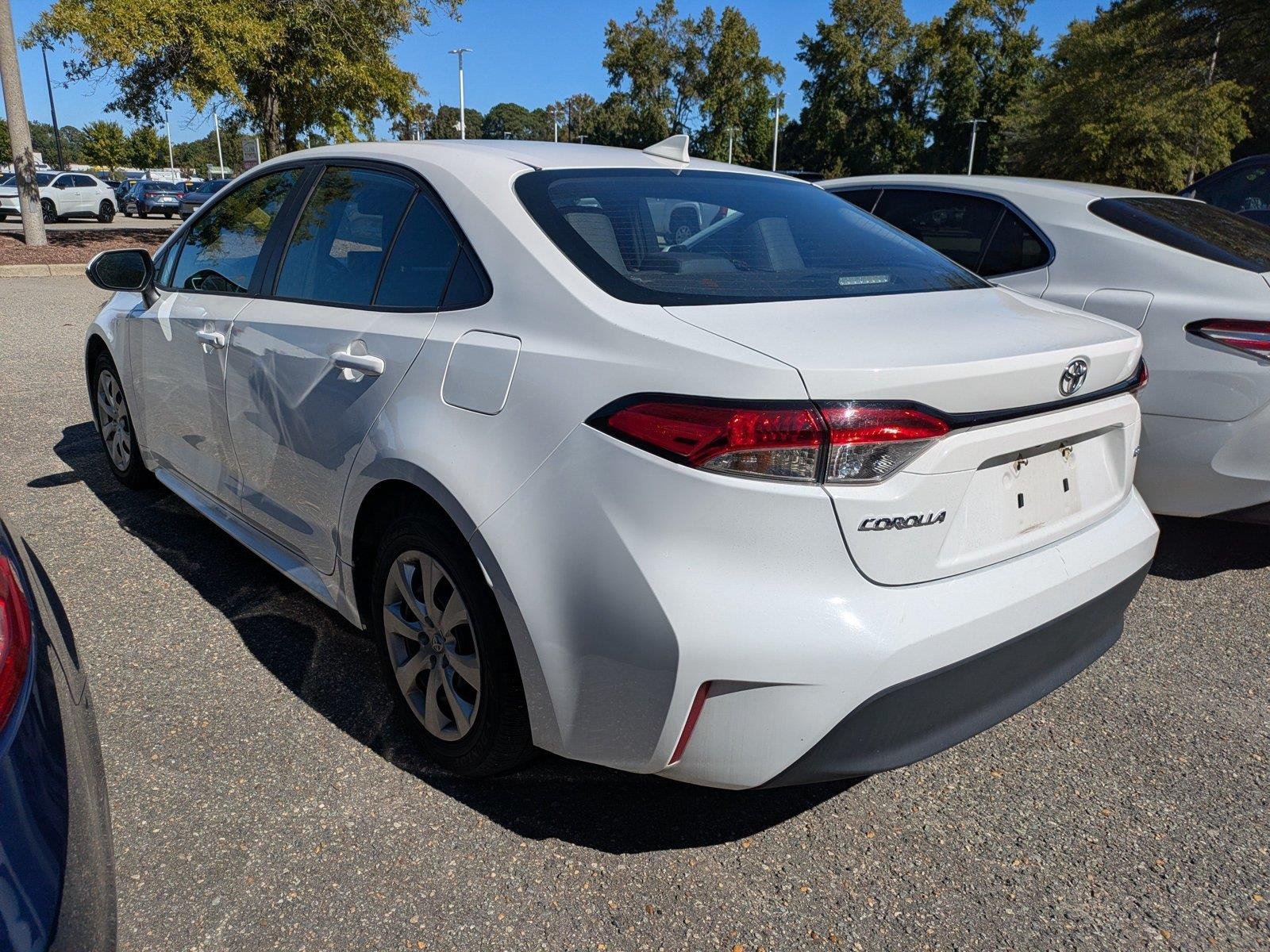 Used 2024  Toyota LE image 4