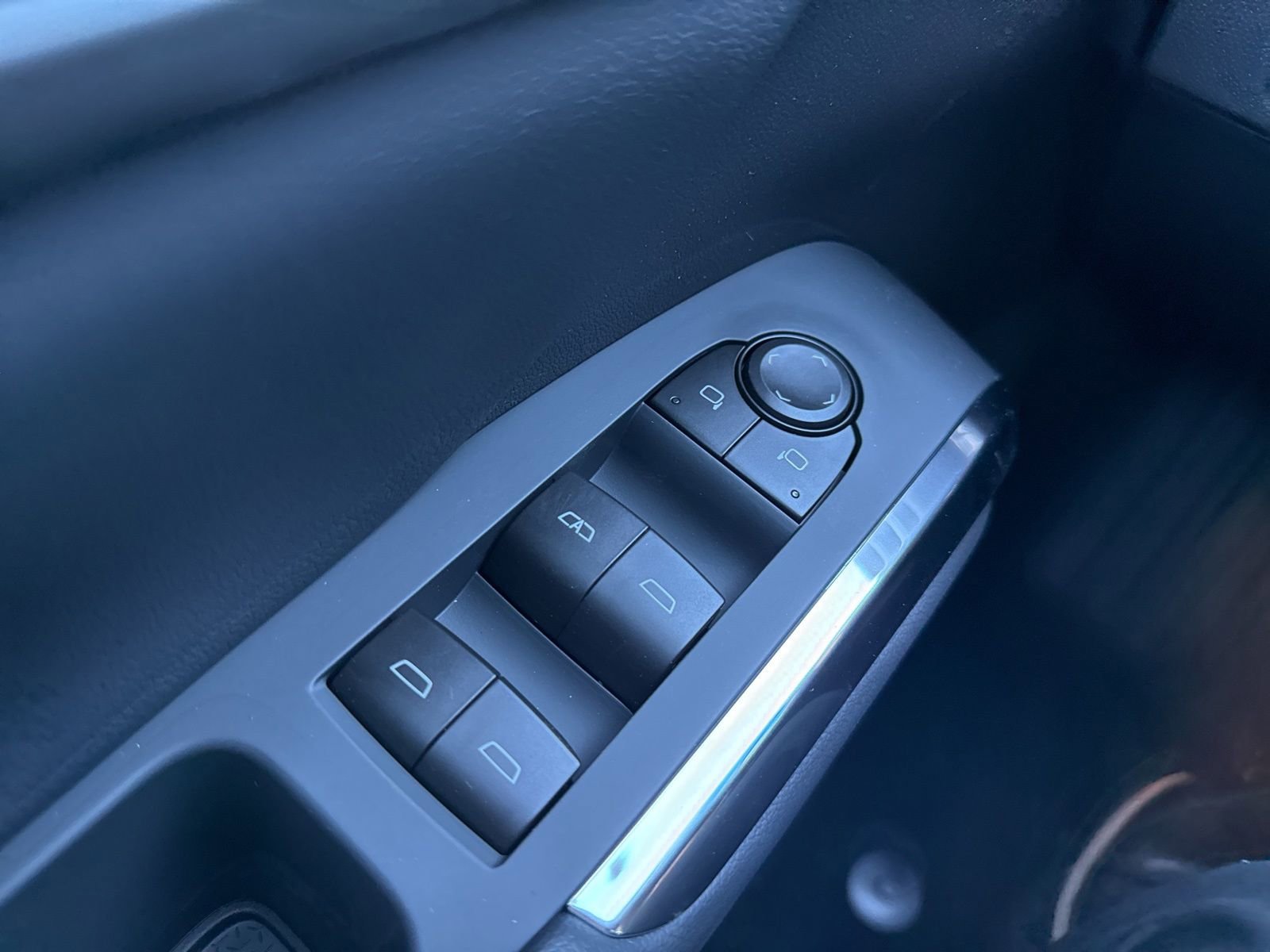 2026 Chevrolet Traverse LT - Photo 37