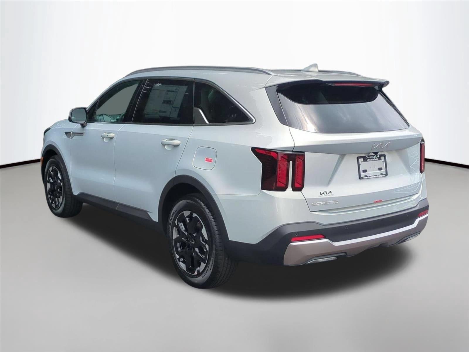 New 2026 Ivory Silver Kia S image 3