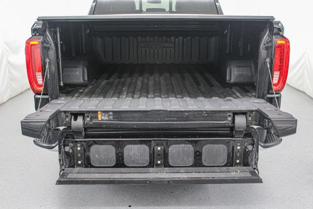 2024 GMC Sierra 1500 SLT - Photo 11