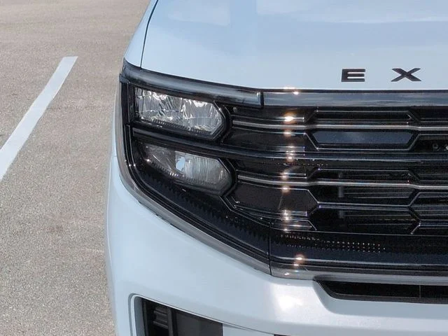 New 2026 Space Silver Metallic Ford Platinum® image 10