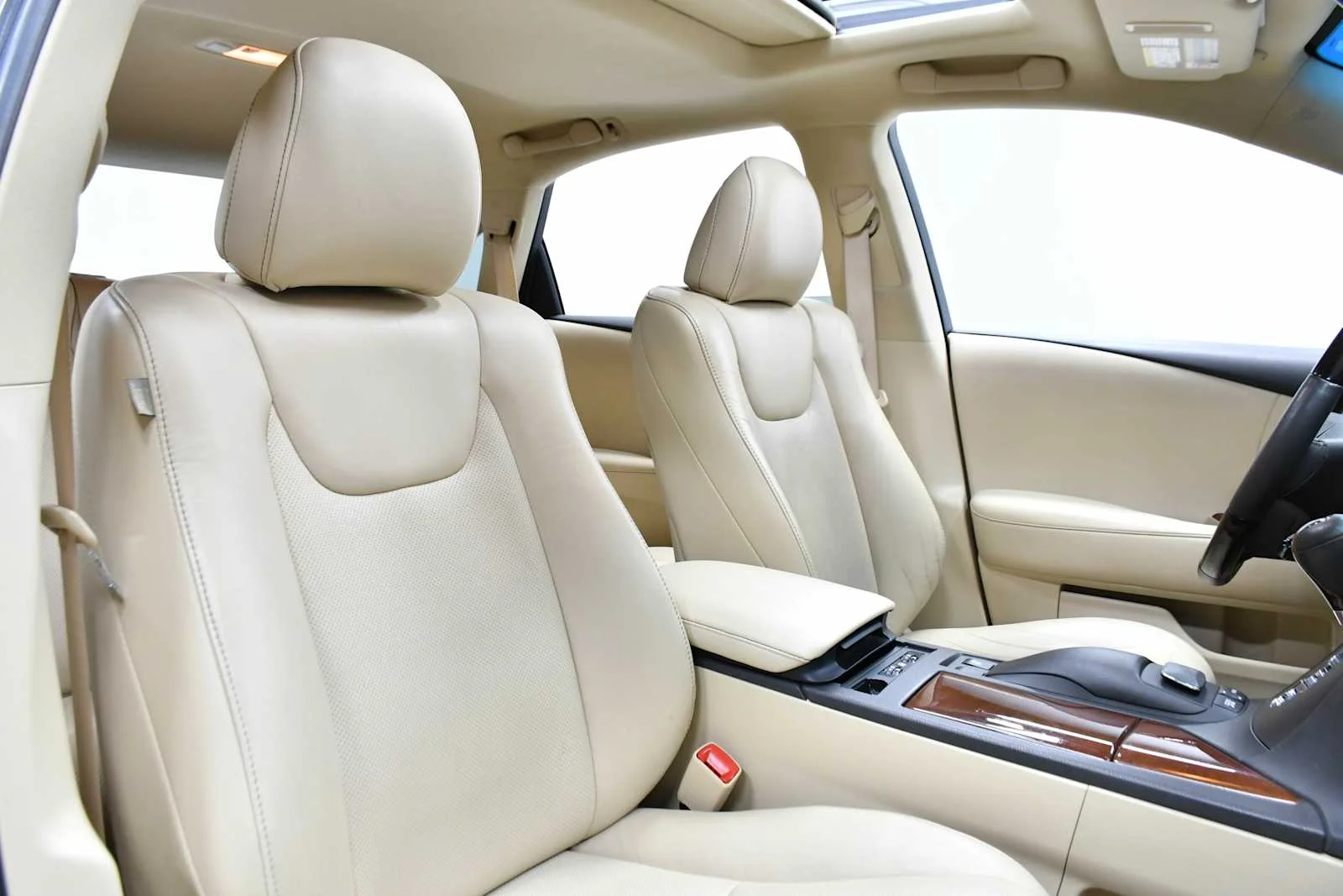 Used 2013 Nebula Gray Pearl Lexus  image 25