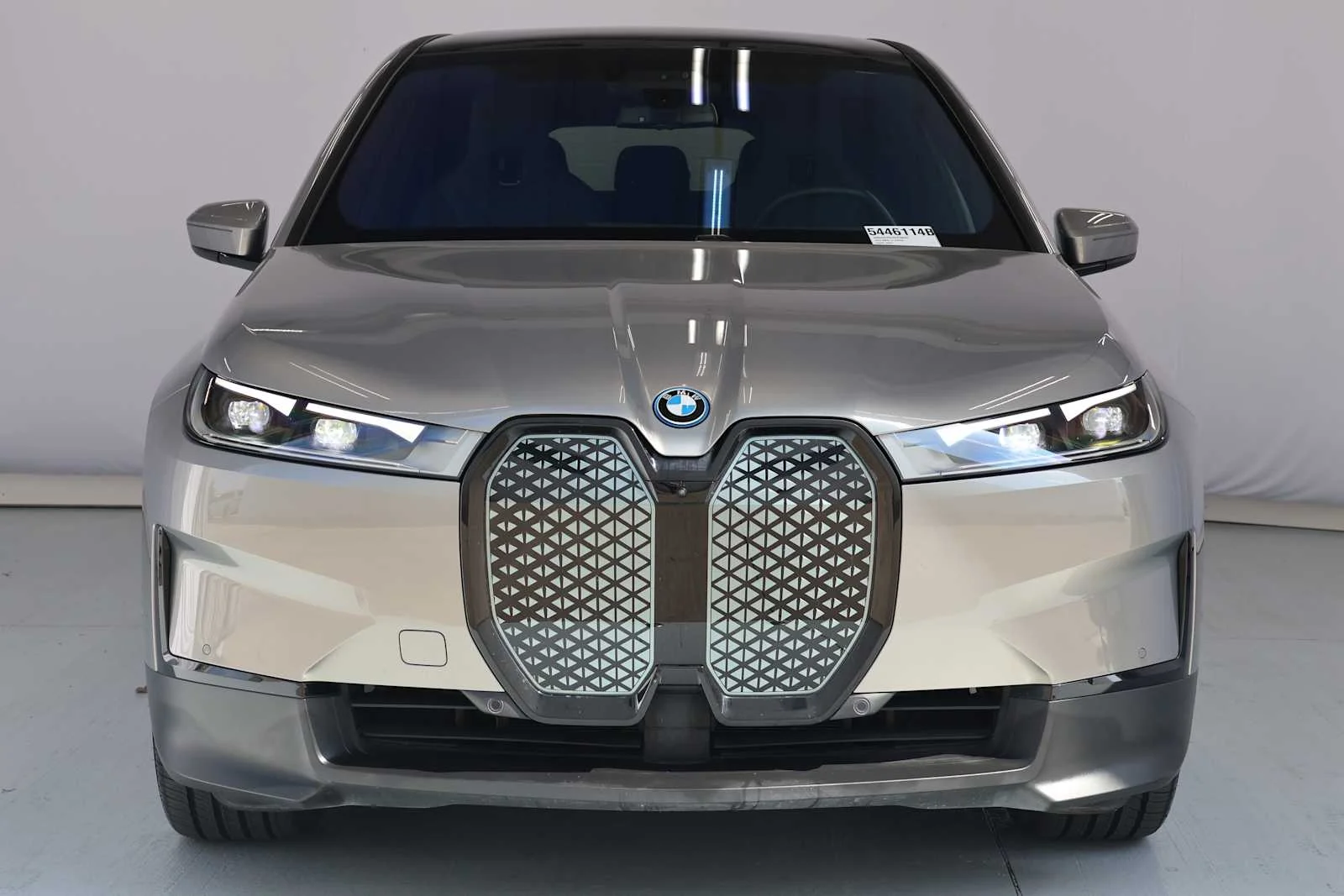 Used 2024 BMW iX Base with VIN WB523CF01RCP30287 for sale in Plano, TX