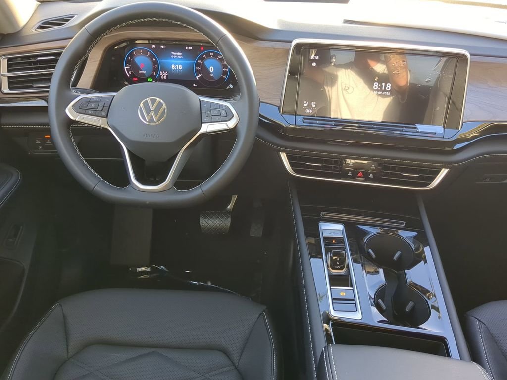 2026 Volkswagen Atlas SE w/Tech - Photo 15