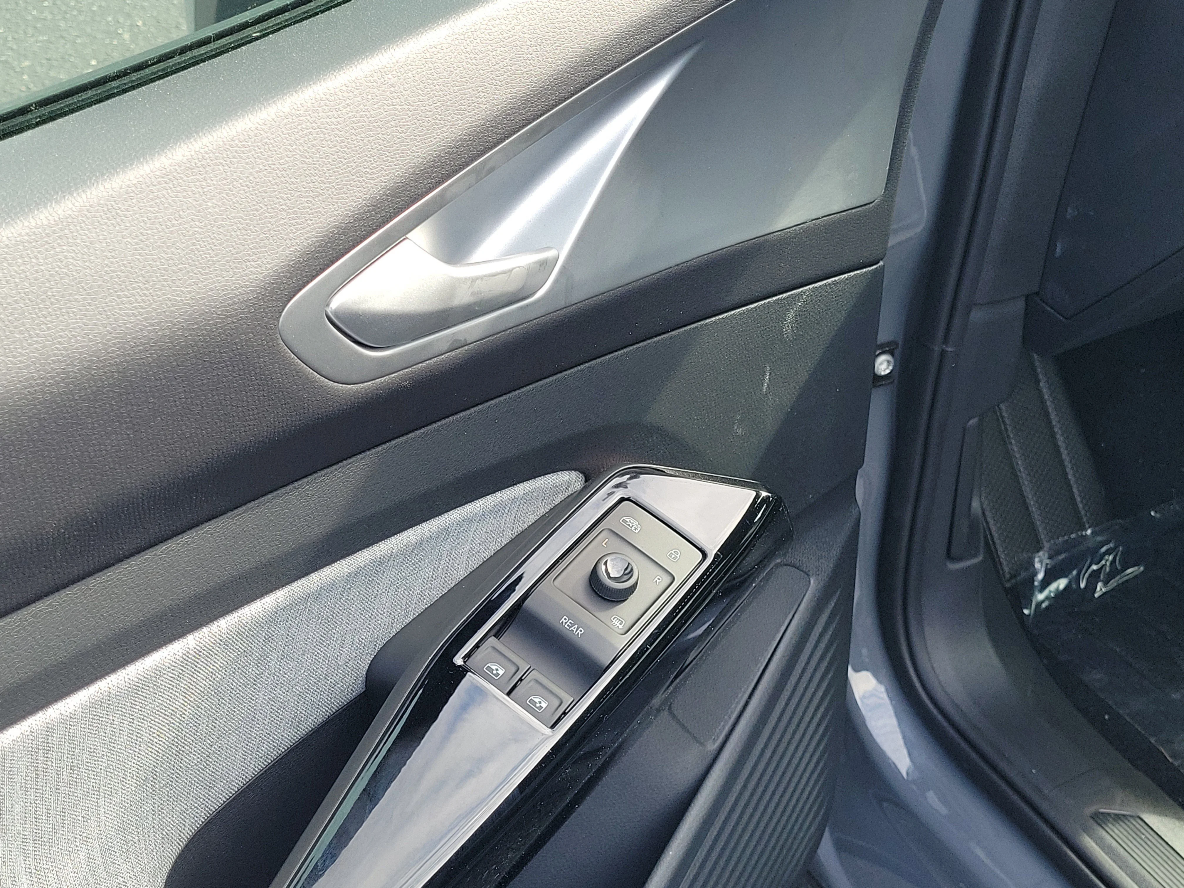 New 2026 Gray Volkswagen Pro image 16