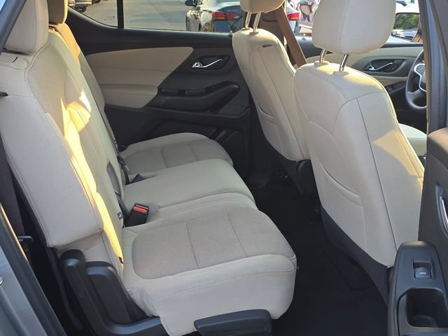 2023 Chevrolet Traverse LS - Photo 23