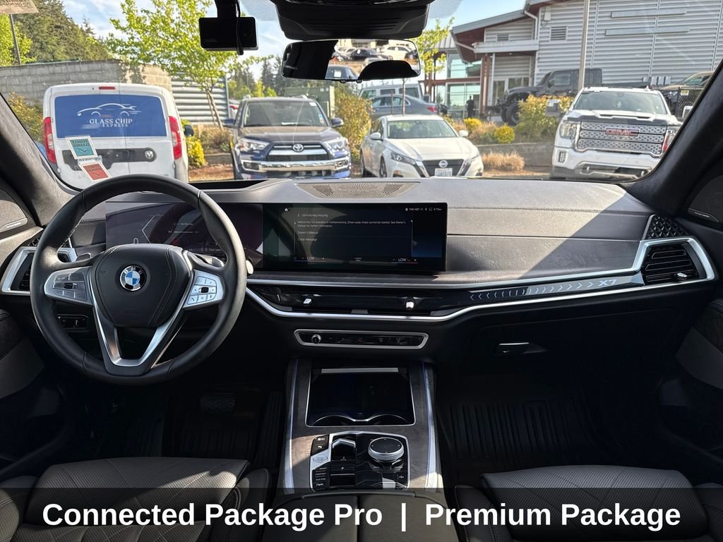 Used 2023 Blue BMW xDrive40i image 15