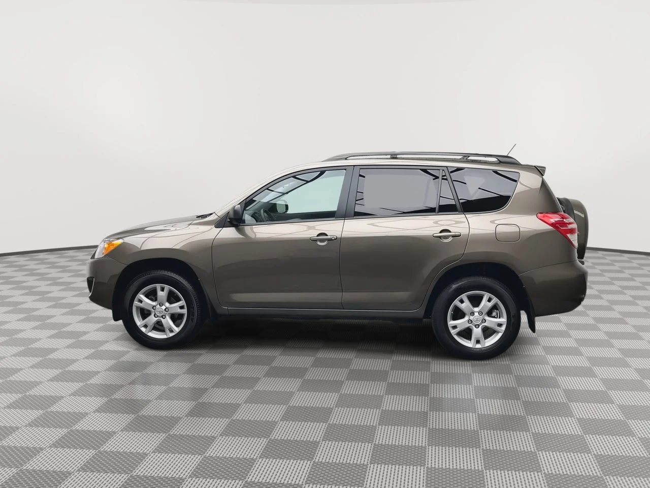 Used 2012  Toyota  image 30