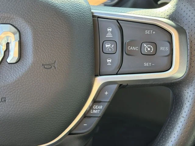 2026 RAM 3500 Chassis Tradesman - Photo 28