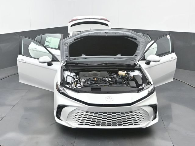 New 2026 Wind Chill Pearl Toyota XSE image 34
